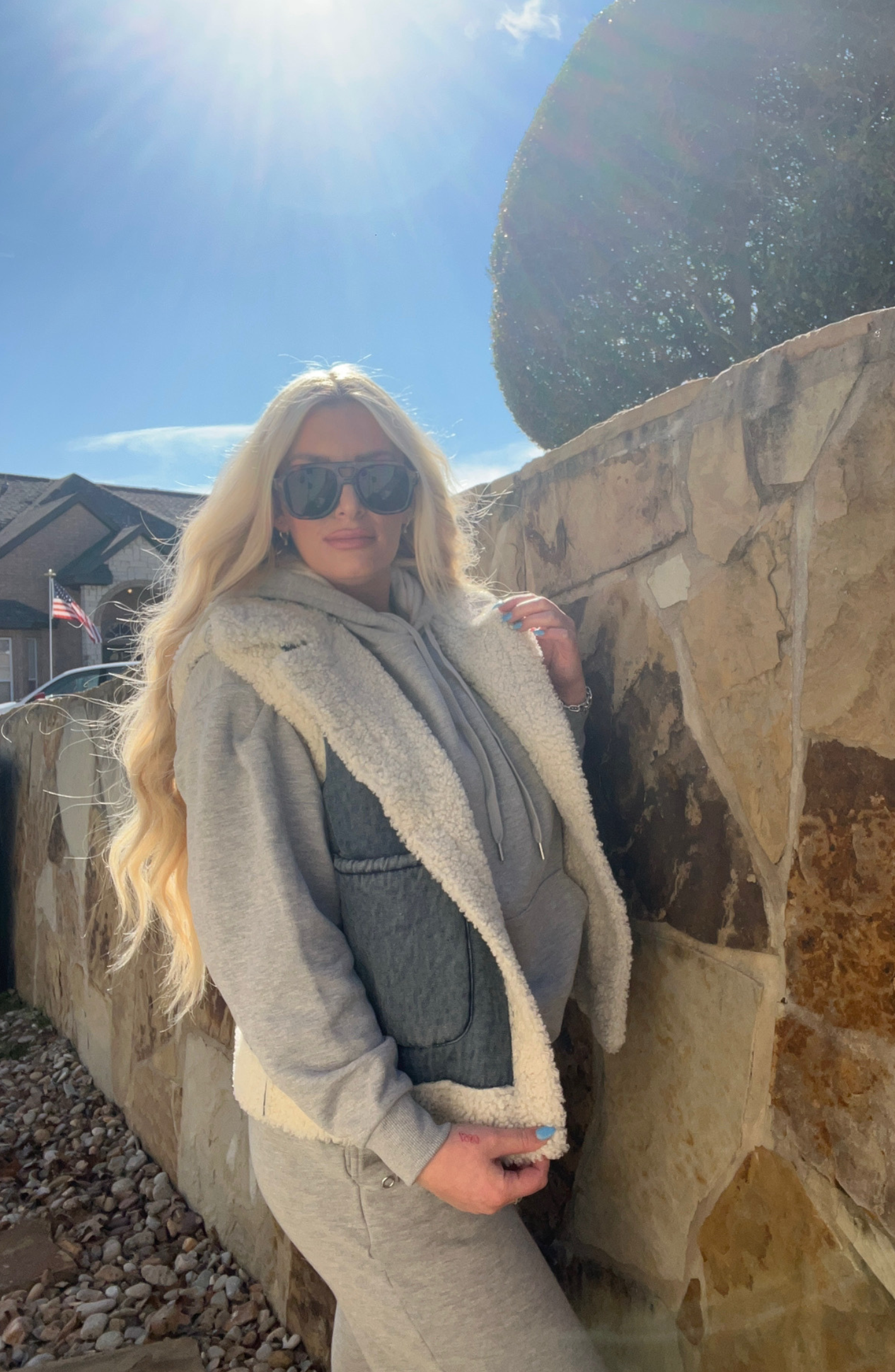 Notably Cozy Sherpa Contrasted Denim Vest