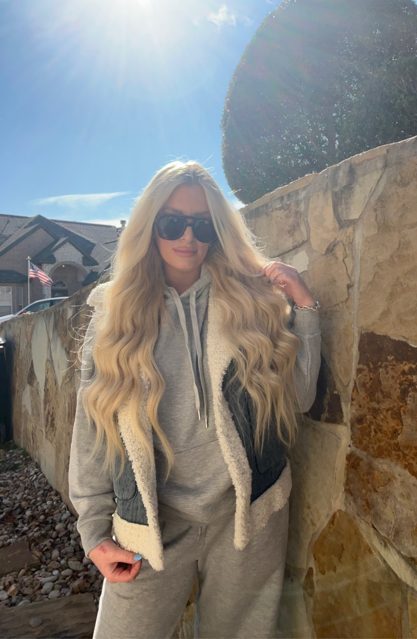 Notably Cozy Sherpa Contrasted Denim Vest